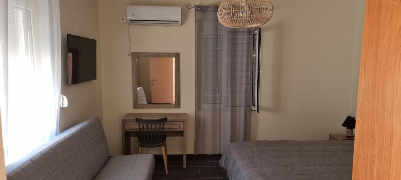 Fifi's luxury apartment Platanés Extérieur photo
